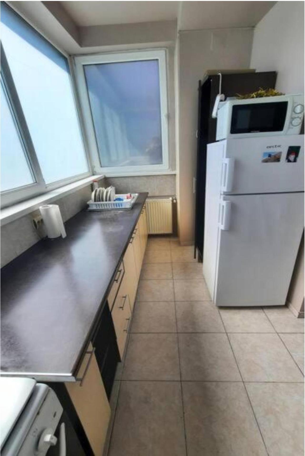 Spacious, Modern Condo In New Villa - Sleeps 6 Букурещ Екстериор снимка